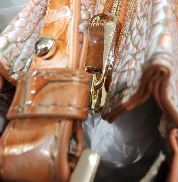 Crossbody - Picture 12 of 14